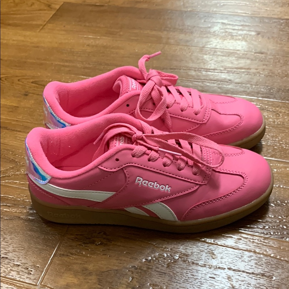 Reebok Sneakers